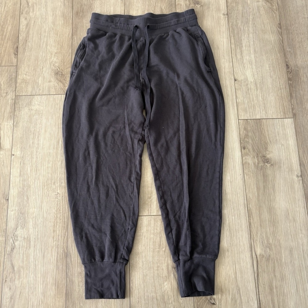 Fabletics Gray Jogger Pants Women's Medium Drawstring‎ Pockets Travel Lounge M